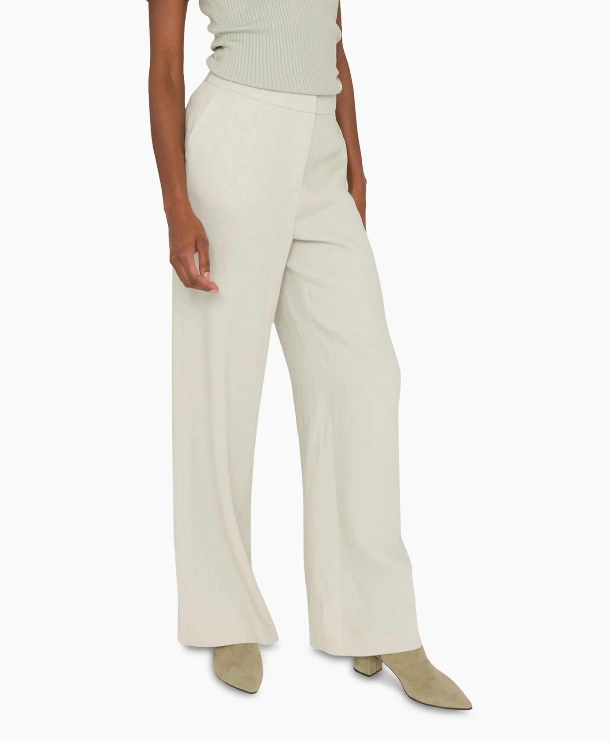 Anna Van Toor Broek 19A02-02981 Diversen