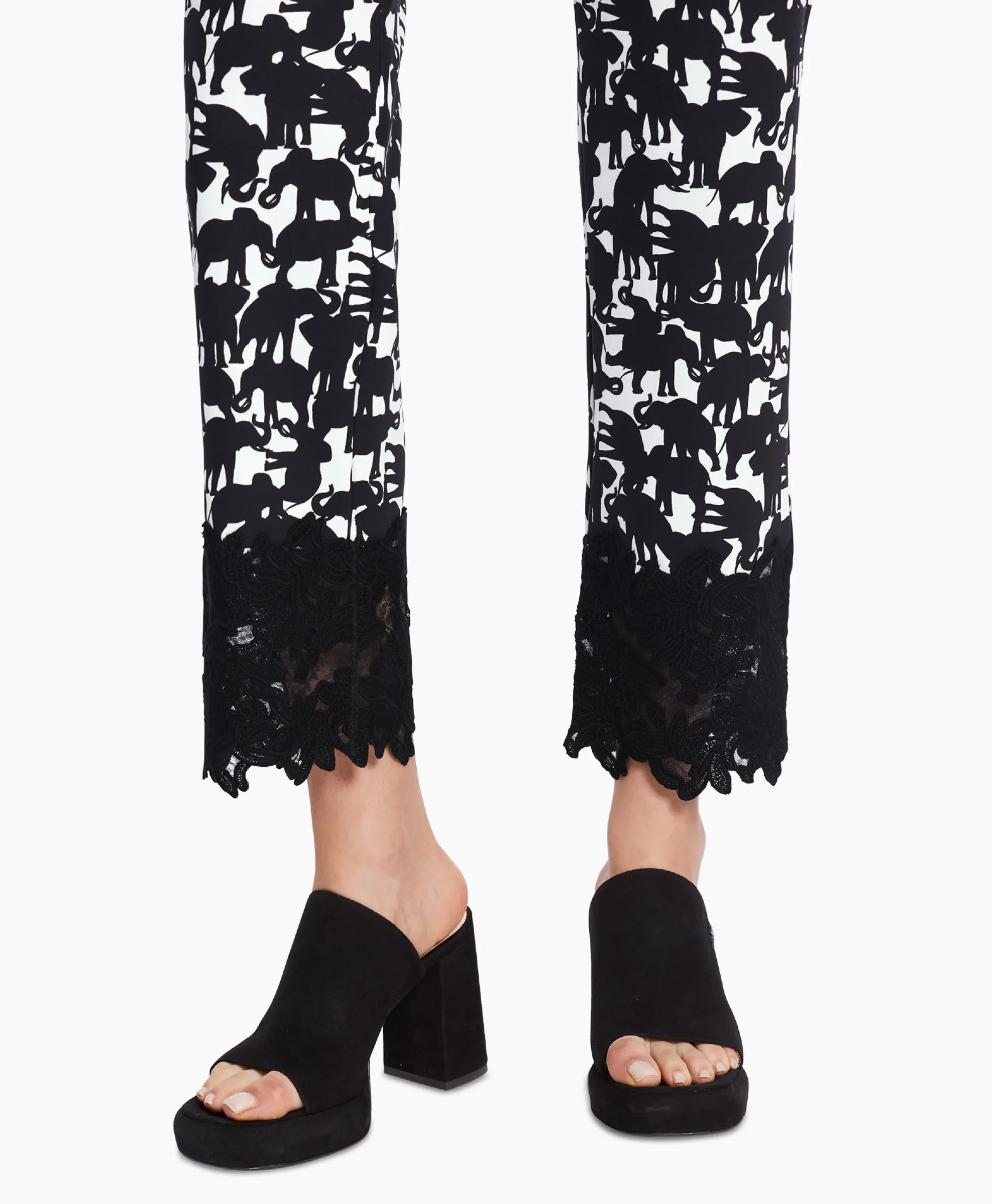 Marccain Collectie Broek Wc 81.02 J10 Zwart