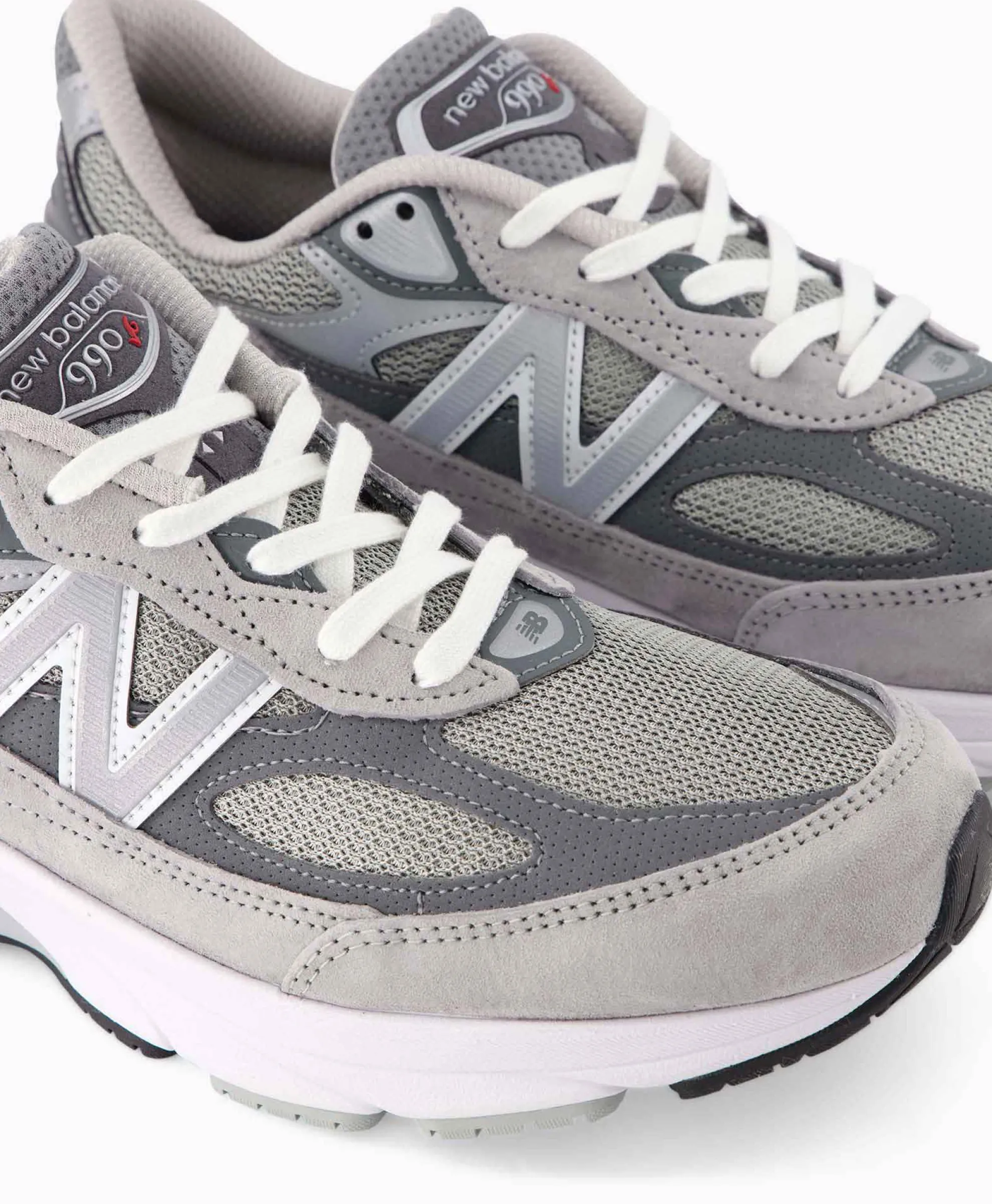 New Balance Sneaker M990V6 Grijs